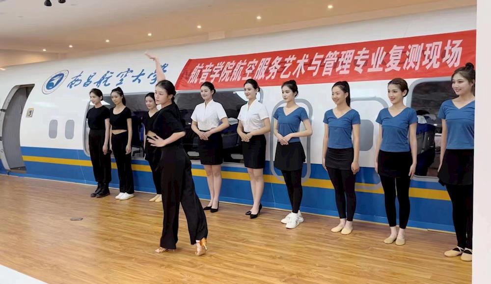 d9c76ae389914e50a5e554d0a6781813.jpg d9c76ae389914e50a5e554d0a6781813.jpg