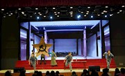 我校原创舞剧《第一面军旗的故事》红色文化进校园展演活动第二站——江西工业贸易职业技术学院站演出圆满成功