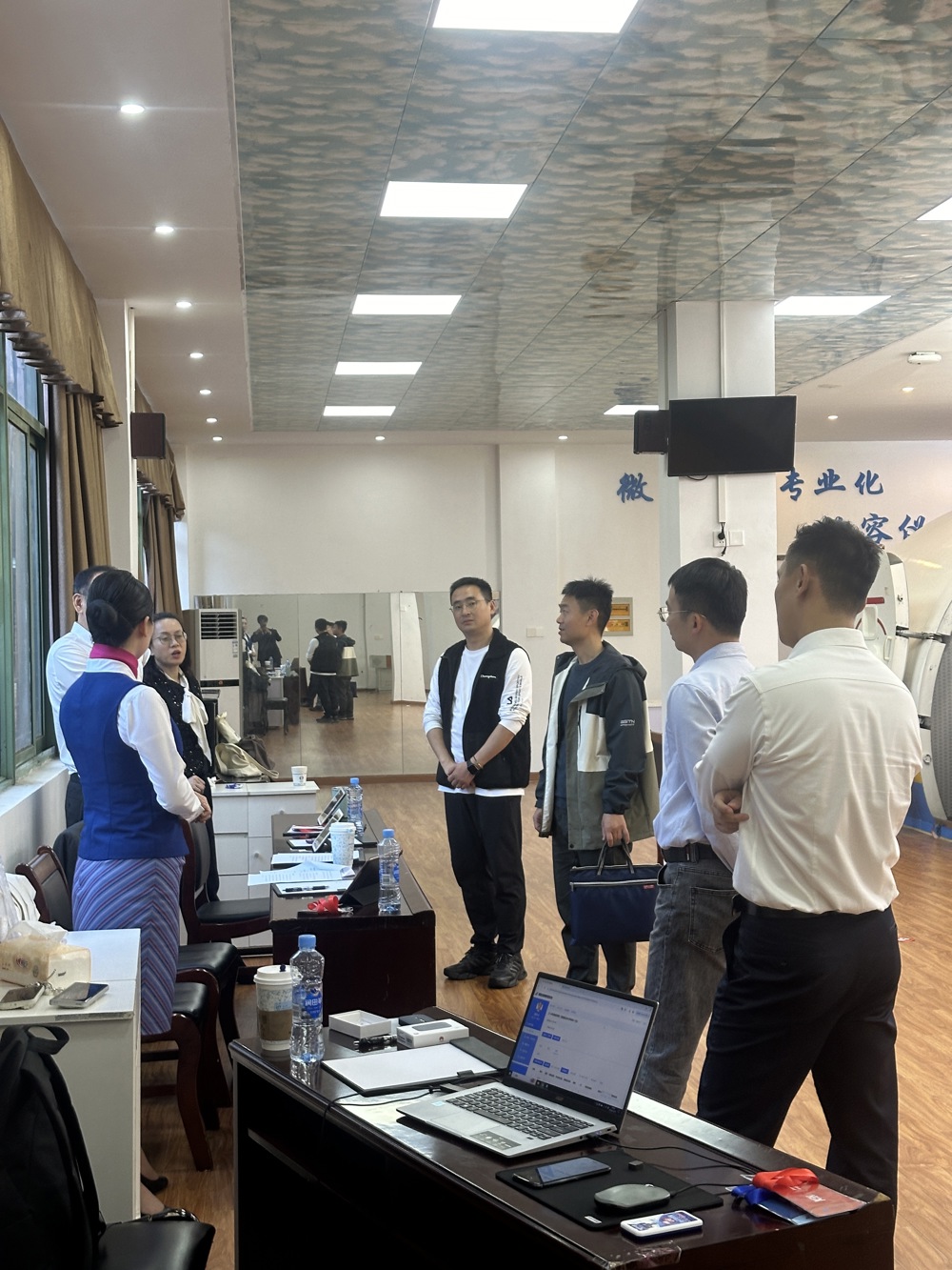 南方航空公司在澳彩资料网
举办专场招聘活动